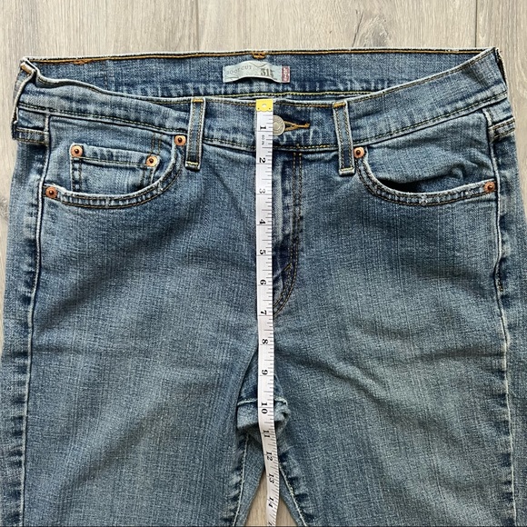 Levi’s 515 Bootcut Jeans - Picture 8 of 11